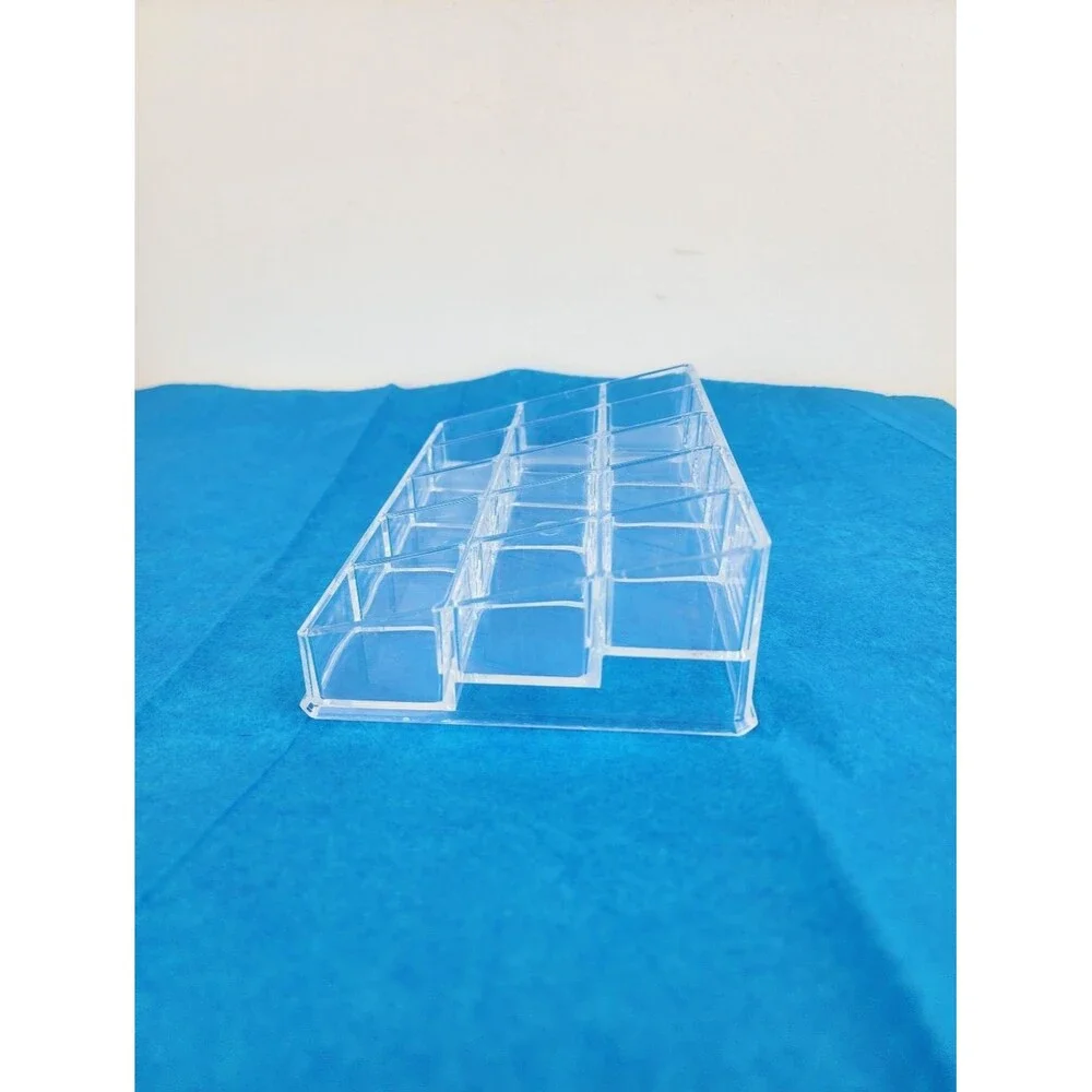 Clear Acrylic 15 Compartment Makeup Organizer Tray  Transparent